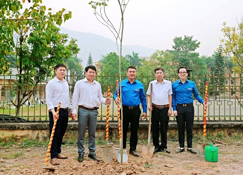 Tuổi trẻ Điện Biên sôi nổi các hoạt động tổ chức “Ngày đoàn...