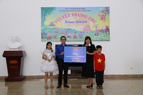 Điện Biên: Khai mạc Liên hoan các đội tuyên truyền măng non về Luật Trẻ em và phòng, chống đuối nước, tai nạn thương tích năm 2025